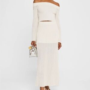 Chic Off-Shoulder Cream Skirt Set, Size XS